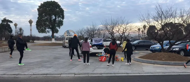 元旦馬拉松，大丰小伙伴在大丰梅花灣，與廣州同步線上跑