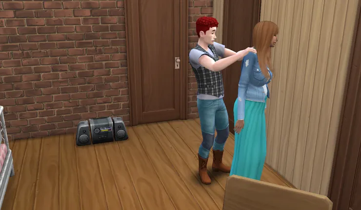 時時刻刻注意她...