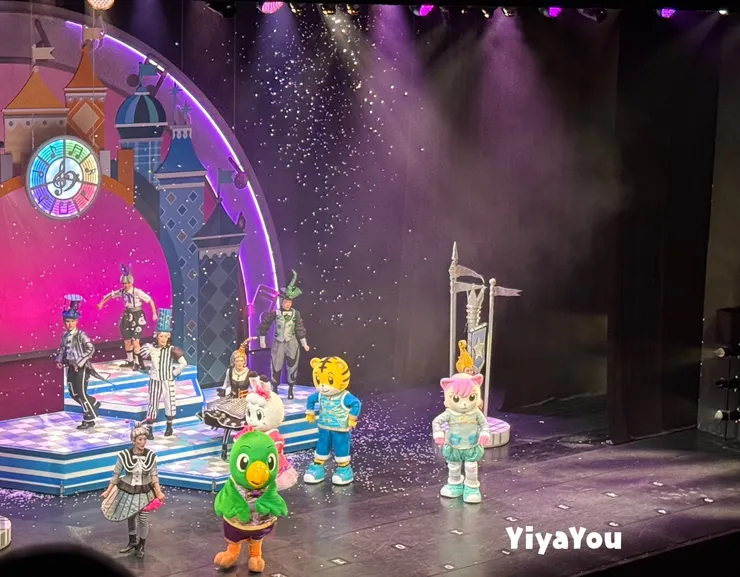 結束不要急著走,這場有安可表演,開放拍照錄影喔!