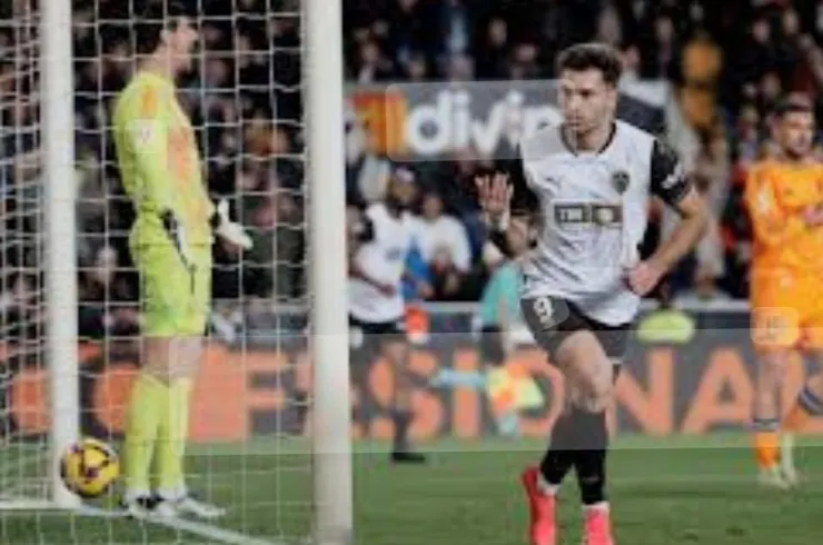 曉高杜盧射入空門助華倫西亞領先1:0