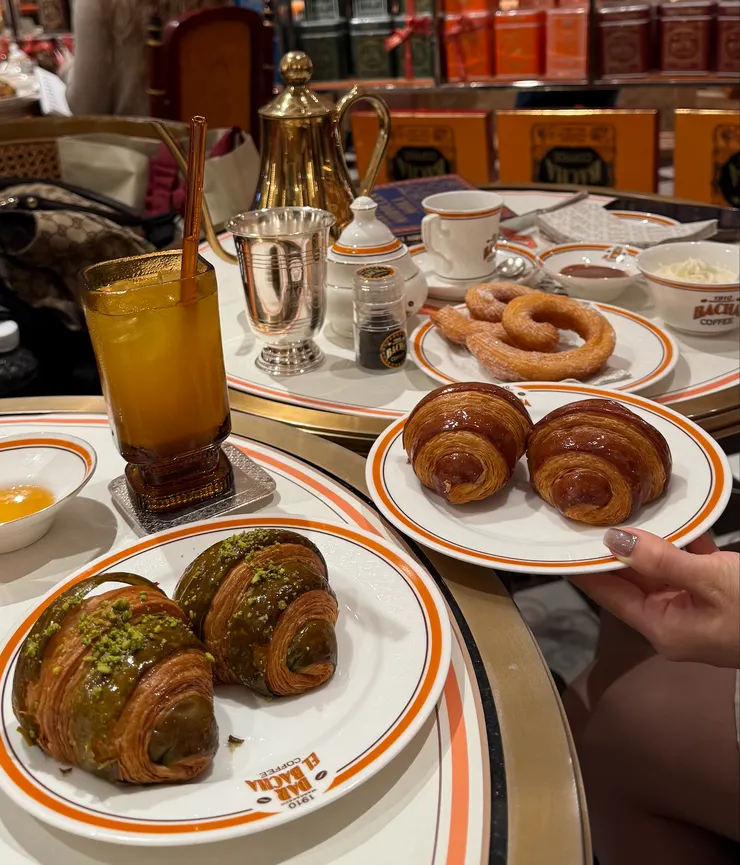 用新加坡的超好吃可頌跟大家拜年🥐🧧