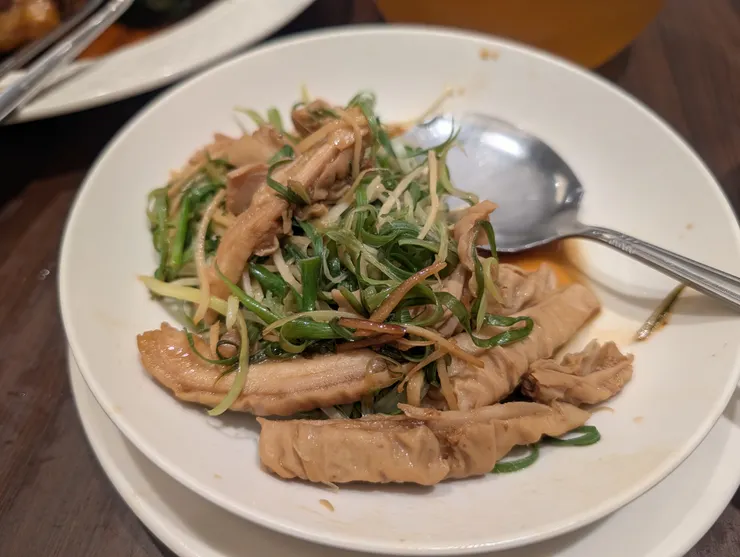 花娘小館的溜肥腸不油膩又軟Q帶嫩