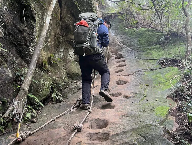 五寮尖重裝垂降