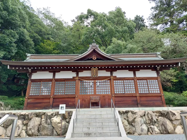 惠比壽宮-祈求生意興隆、家族繁盛