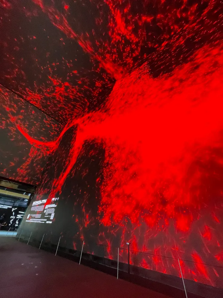 在Outernet London看的免費藝術裝置