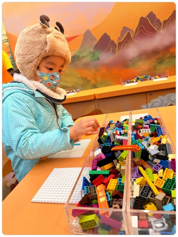 孩子可以自己來，就讓他們自己玩。