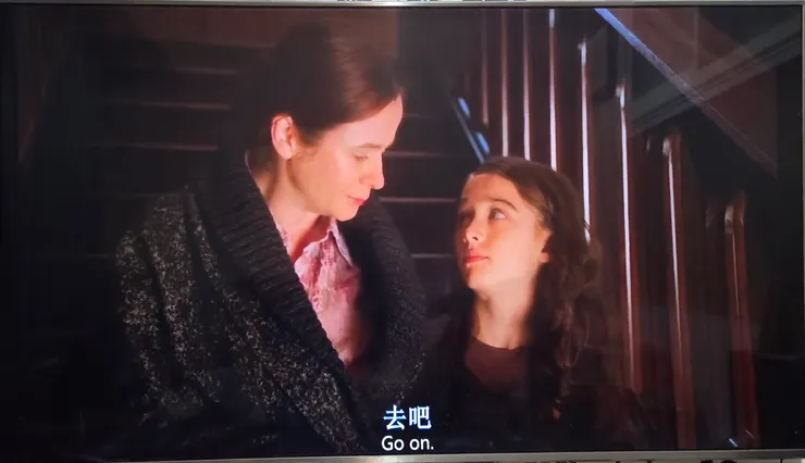 《茉莉·夢妮與神奇的催眠書》之電影截圖