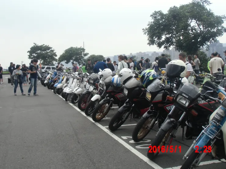 喜歡老車大概也是因為從小耳濡目染吧