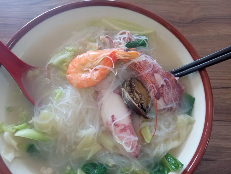 價格150元之小卷米粉，份量足