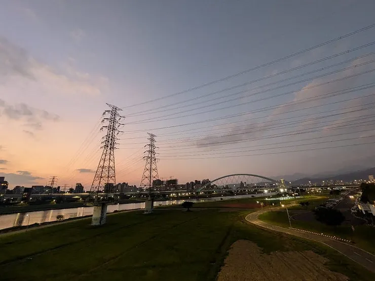 麥帥一橋上所拍攝的日落時分
