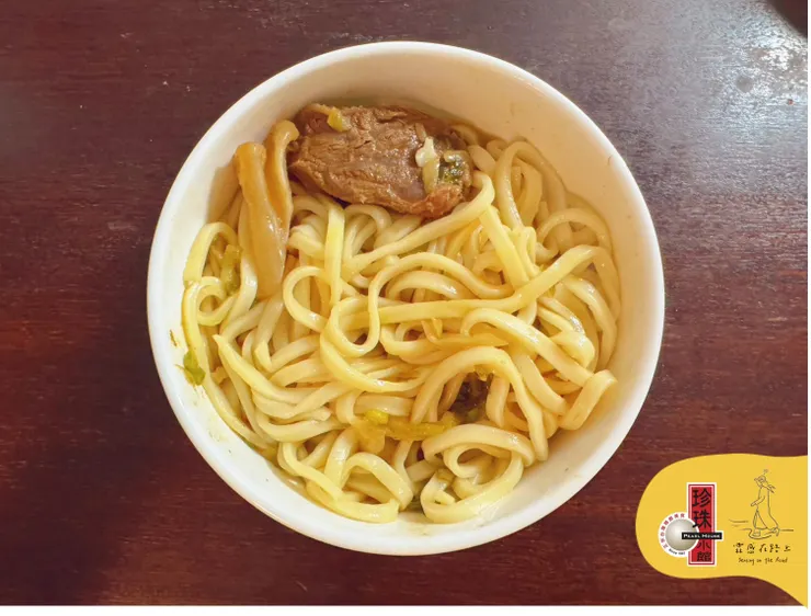 當天牛肉麵吃不完，隔天當午餐，加熱後依然好吃！！！