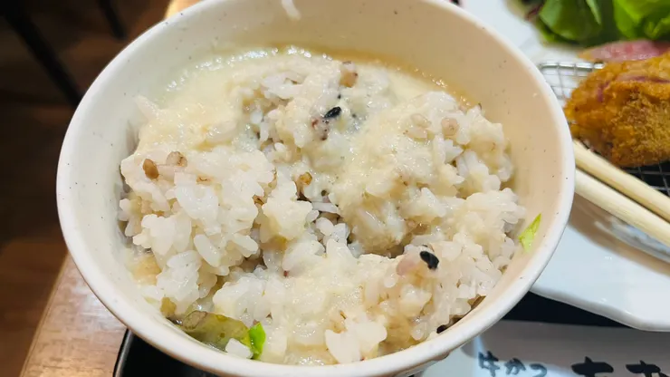 我自己是滿喜歡米飯這種變滑順的感覺。