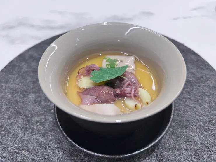 蒸物|茶碗蒸・蓮・瑩 烏賊