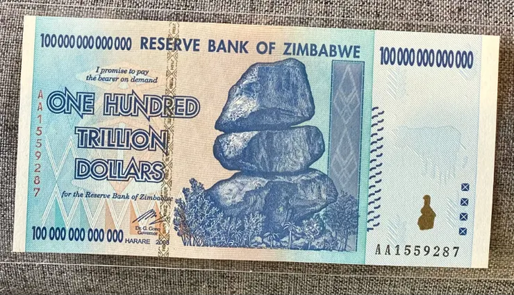 濫發貨幣的極致：辛巴威100兆面額紙鈔