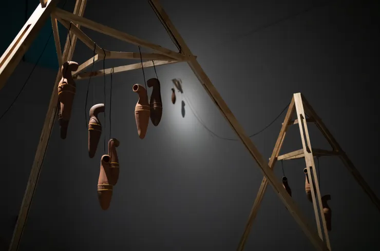 這個作品的彩蛋在地上，記得找找唷～