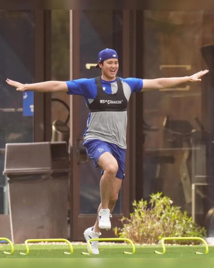 根本是小朋友（？）