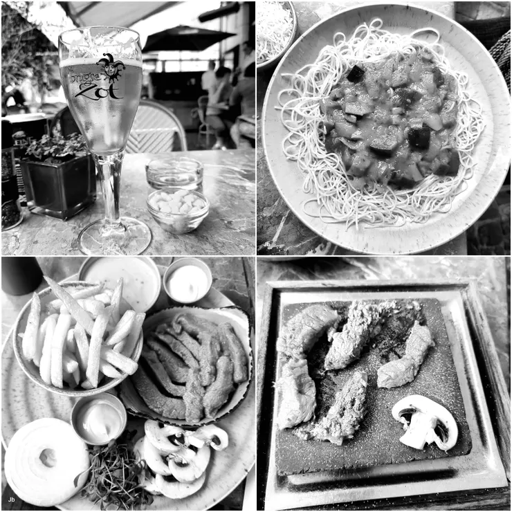 【在製革者廣場(Huidenvettersplein)的Mozarthuys餐廳用餐,尊重老婆的信仰,我點的食物不宜彩色呈現。】