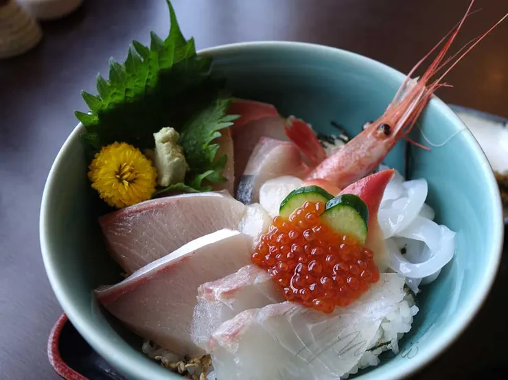 《松和物產》海鮮丼