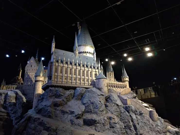 以展區最後的霍格華茲城堡作結