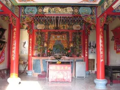 主殿內木雕、交趾陶、浮雕工藝（圖片截圖於網路）