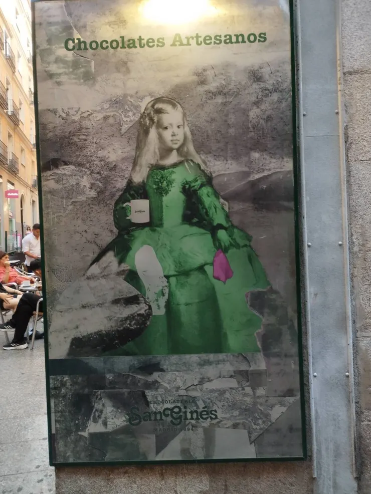 店家很有創意，將普拉多博物館Velázquez巨作《侍女》用來做廣告～