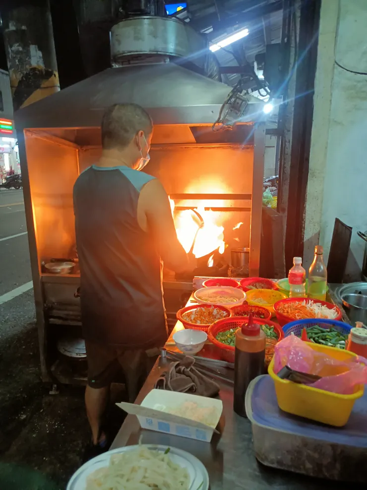 快炒時,勾起的大火