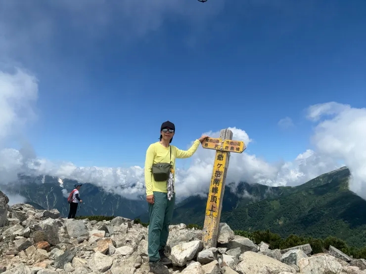 真的看起來一副魂飛魄散貌．．．．．．