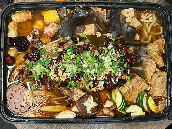 （高雄居酒屋）藏湘居酒屋明華店～新上市藏湘麻辣烤魚、現烤綜合