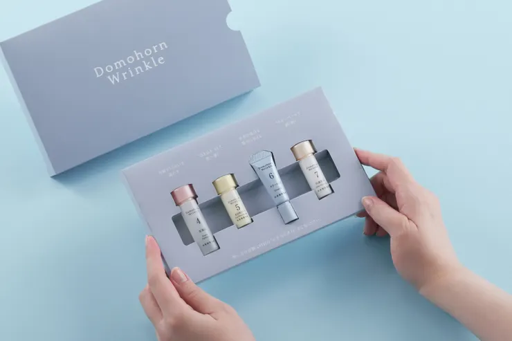 朵茉麗蔻貼心提供「3日份試用套組」申請服務，讓消費者透過三天早晚、親身體驗「基本4點」升級進化後、由內而外散發的極致養護能量。