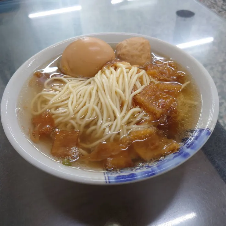 椪皮麵加滷蛋