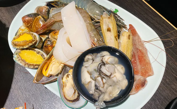 桃園林口火鍋吃到飽推薦-魔椒頂級鴛鴦鍋-林口店