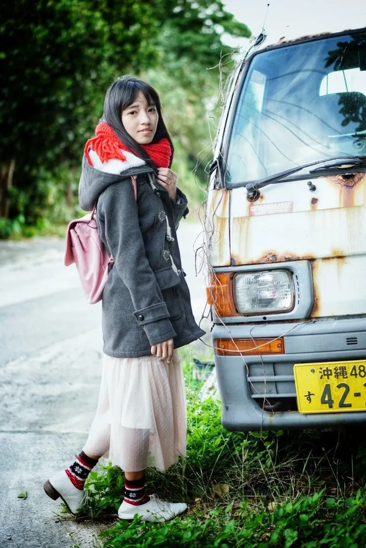 久高島，廢棄的車輛。