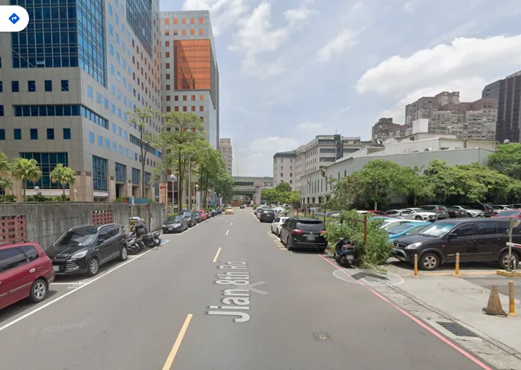 僅車道示意圖(圖/google街景)