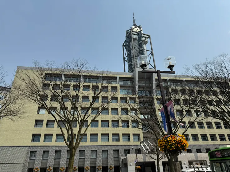 富山市役所