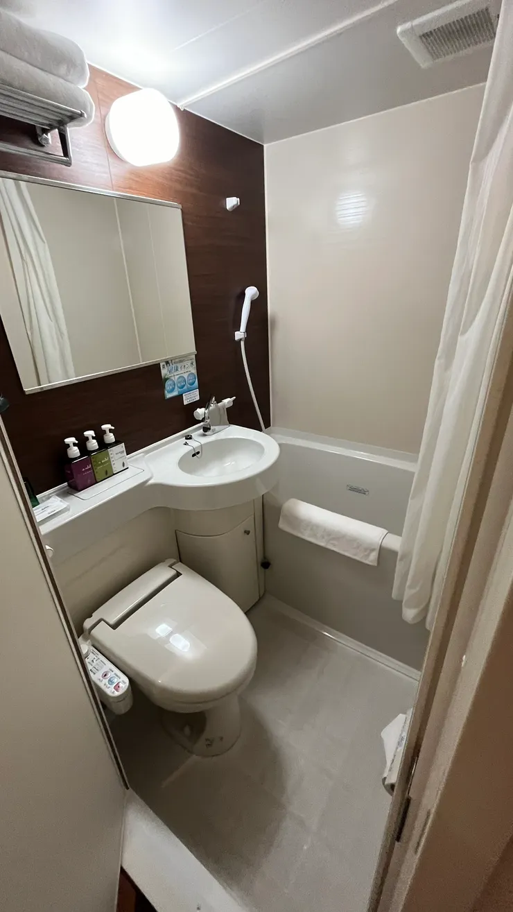 水龍頭上主打這邊的水可以喝。