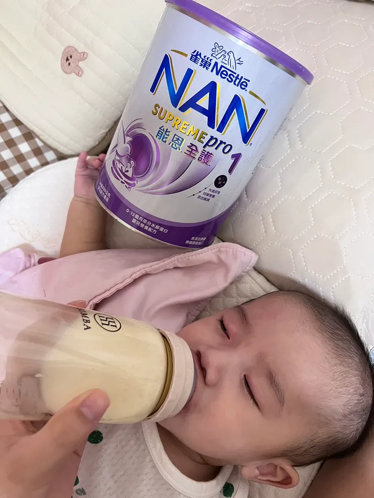 ▲	兒子喝起來比亞培心美力更順 