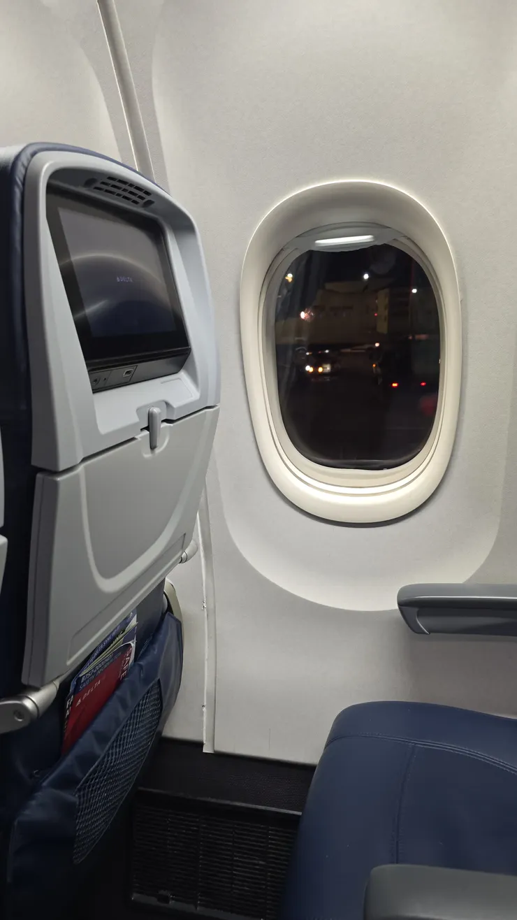 轉了兩次機，抵達佛州的那一刻真的很感動！