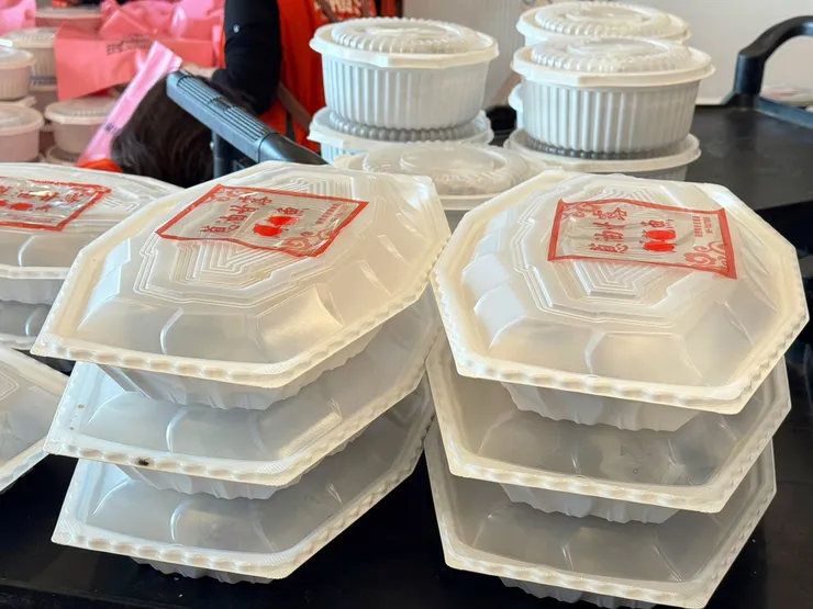 屏東潮州送暖送年菜,聞香閣宴會餐廳共襄盛舉!屏東在地辦桌70