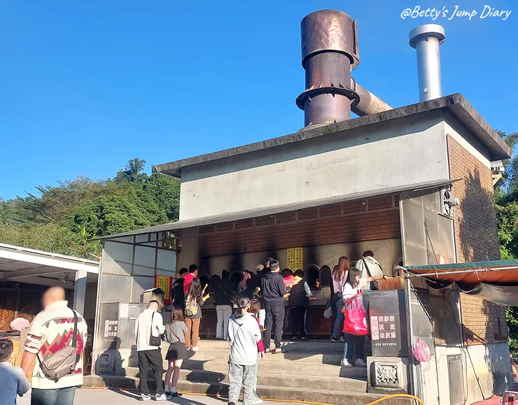 ▲桃園大溪「迎富送窮廟」/圖片來源：Betty's Jump Diary