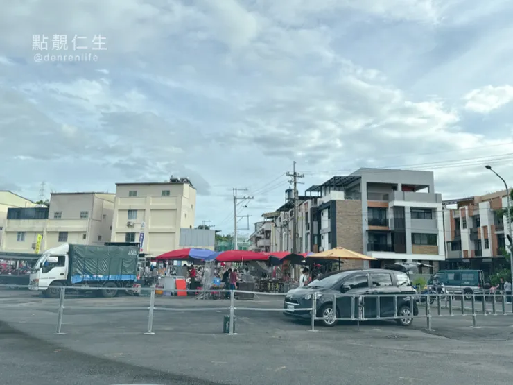 下雨☔️好在還有一半的攤車願意出來
