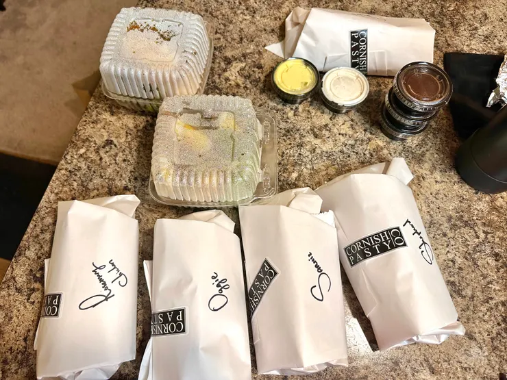 今日晚餐：蘇格蘭蛋、四種口味的餡餅