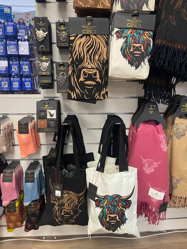 這是我看過最齊全的瀏海牛周邊