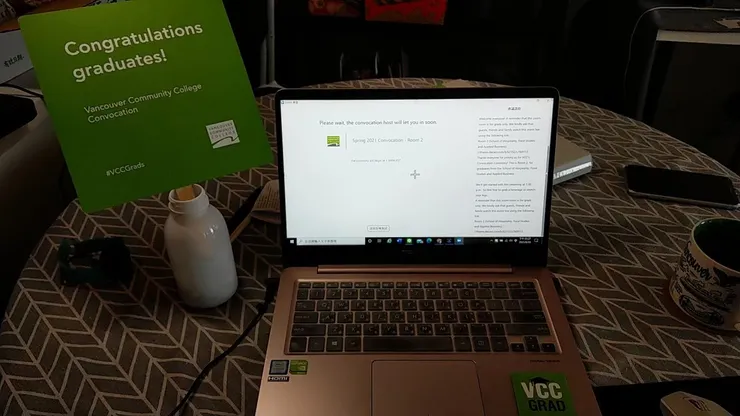 因為疫情所以是線上畢業典禮