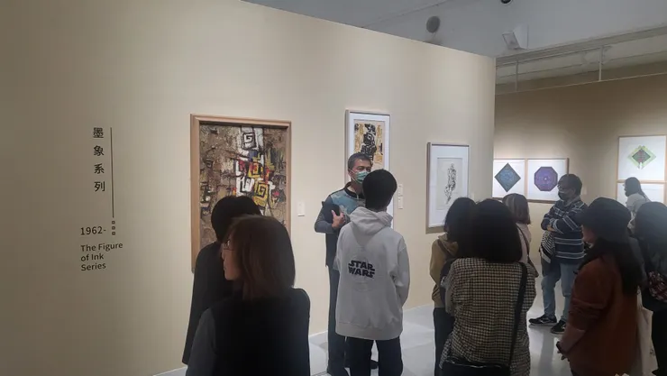 現場導覽(李建崑攝影)