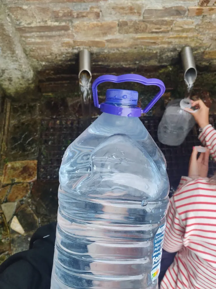 原來山泉水是這樣來的呀！