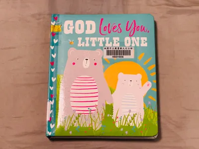 📖《God Loves You, Little One》