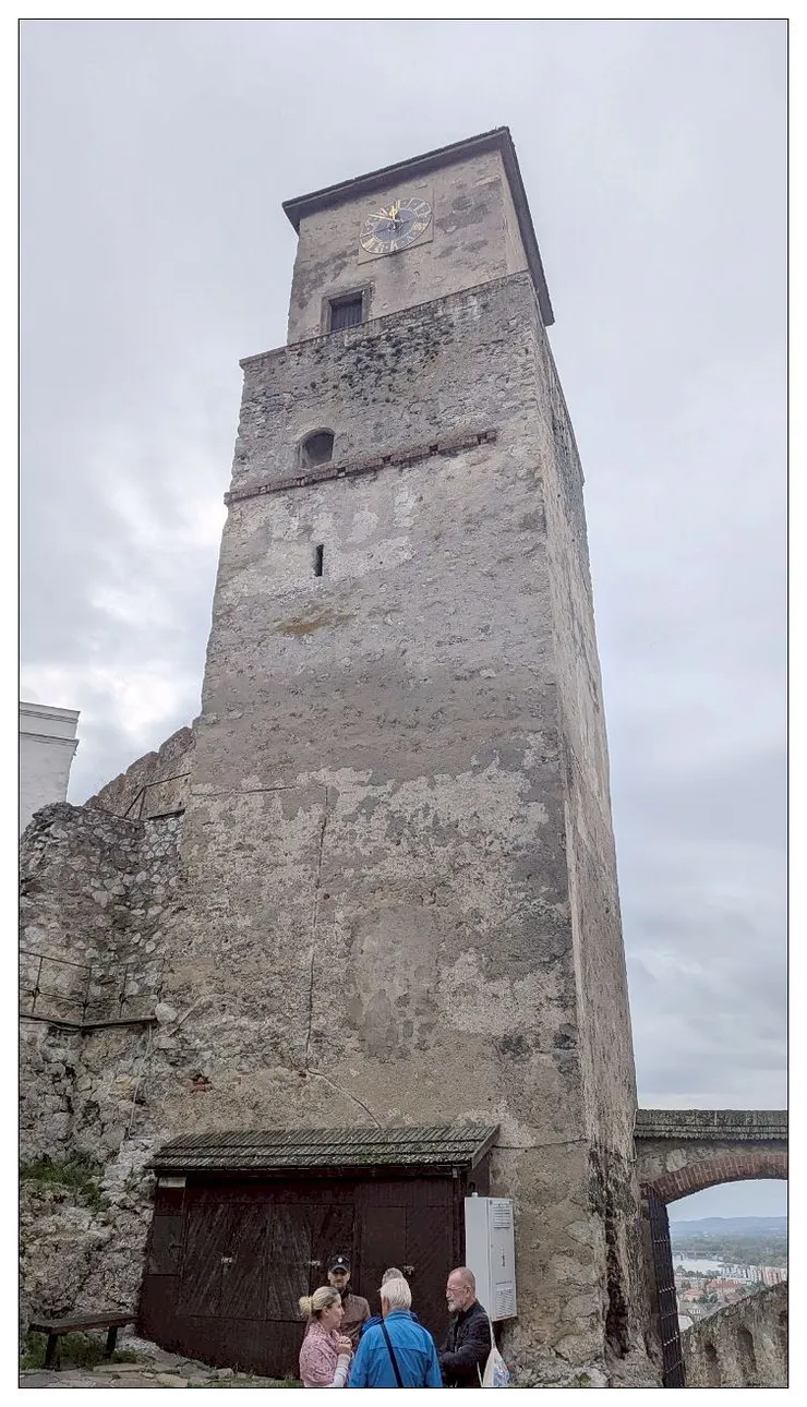 城堡建於西元11世紀左右