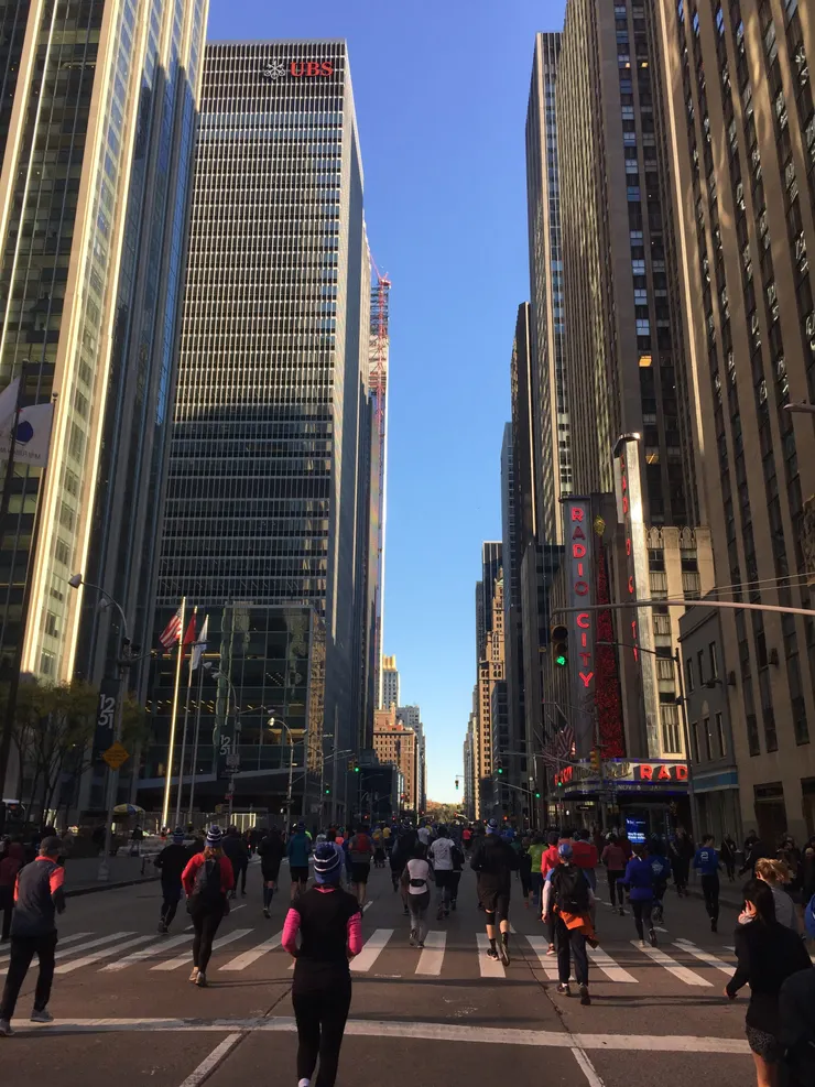 盡情奔跑在紐約街頭