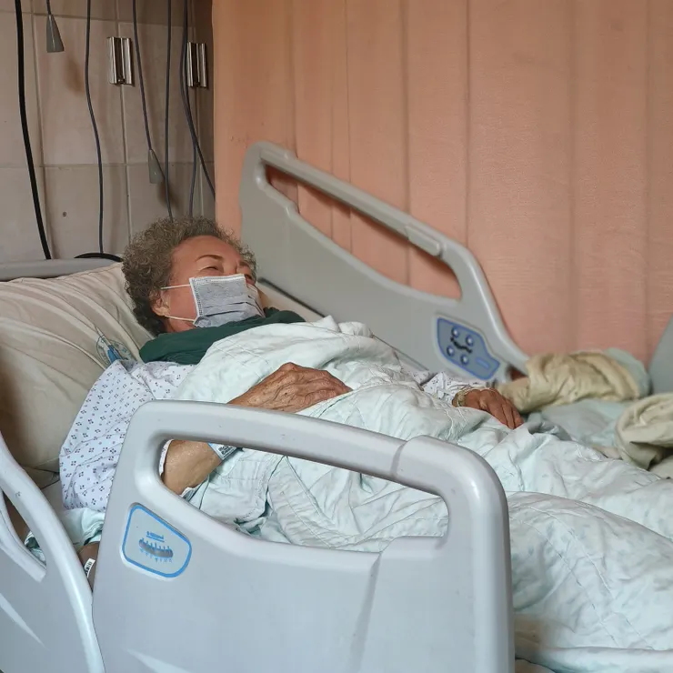 【門診手術Ｎ次老媽膽管終於通暢！7/2做完檢查住院中。】