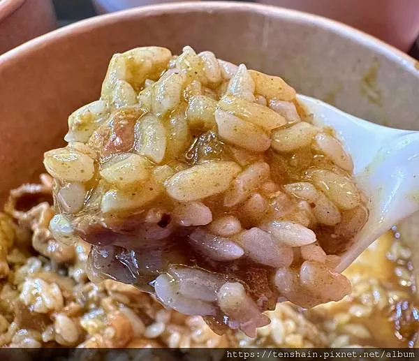 小鹿亭 咖哩、丼飯、烏龍麵